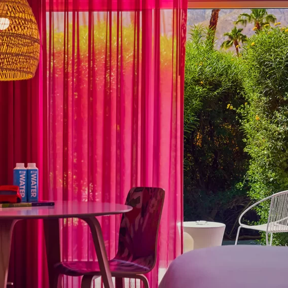 Rooms balcony with view pools.