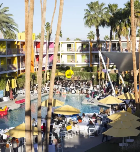 The pool and the buildings in palm springs.