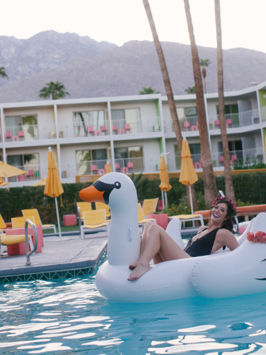 pool floatie